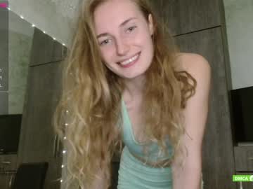webcam girl sweety_fruits live cam image #2794129