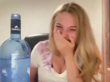 webcam girl tpink95 live cam image #2007585