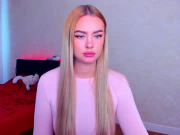 webcam girl 8a8y_nura live cam image #3671966