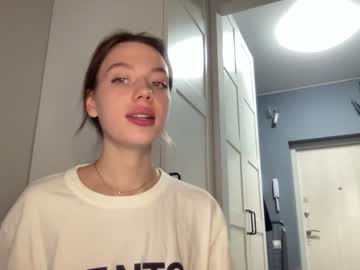 webcam girl angel_from_sky live cam image #3823358