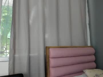 webcam girl roberta_lipa live cam image #2643732