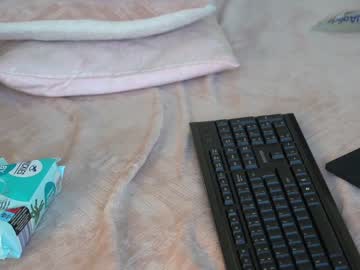 webcam girl erikabee live cam image #3974274