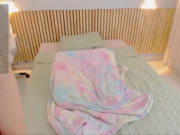 webcam girl little_effy18 live cam image #5803214