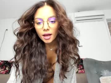 webcam girl 9harlotte99 live cam image #2753840