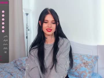 webcam girl elfas_cute live cam image #4789042
