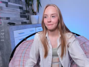 webcam girl lolliis live cam image #5283848