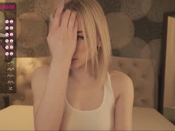 webcam girl crystalreves live cam image #1587390