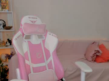 webcam girl madeline_jackson live cam image #4930424