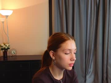 webcam girl shirleywhitney live cam image #5466731