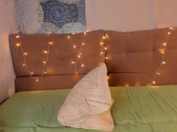 webcam girl unicorngirls live cam image #1776856