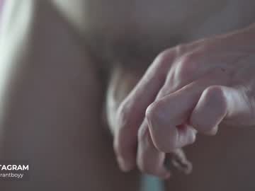 webcam man emigrantboyy live cam image #2660040