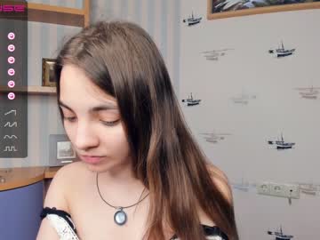 webcam girl shy_media live cam image #4489691