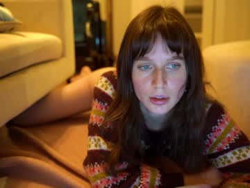 webcam girl ellaa91 live cam image #1142980