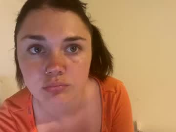 webcam girl cassidyyqueen live cam image #4830813