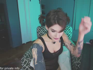 webcam girl aynmarie live cam image #5193682
