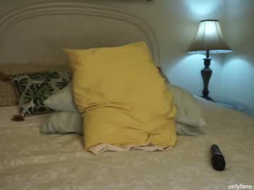 webcam girl chloewildd live cam image #1265205