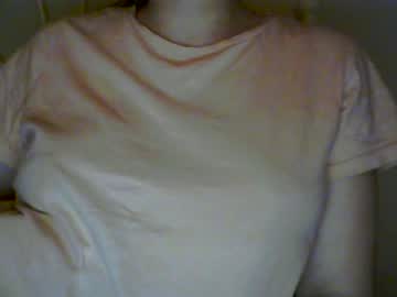 webcam girl yourshyberry0_0 live cam image #1324467