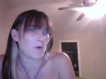 webcam girl pixxxiebby live cam image #2447490
