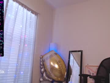 webcam girl petitebrat live cam image #5033473