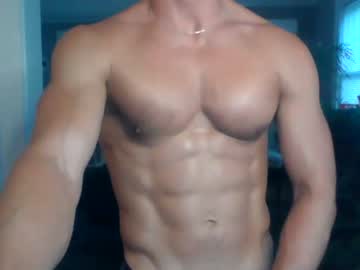 webcam man runfasterxo live cam image #2304888