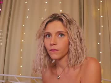 webcam girl annbarby live cam image #2777421