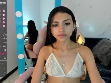webcam girl sweet_littleee live cam image #989366