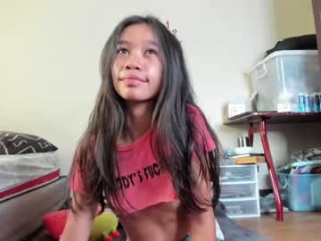 webcam girl creamberryfairy live cam image #1971742