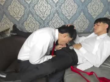 webcam man pelusos_mens live cam image #4387433