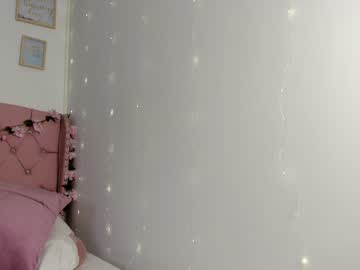 webcam girl anaela__rose live cam image #3390422