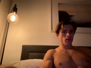 webcam man cambean88 live cam image #3509111