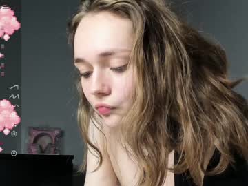 webcam girl mxxnsxsul live cam image #2500674