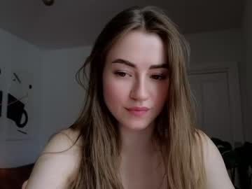 webcam girl strawberryjamx live cam image #5168605