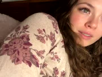 webcam girl emersoncane live cam image #3463660