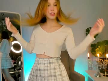 webcam girl yohji_yamamotoo live cam image #3411725