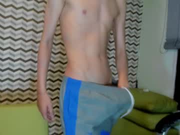 webcam man kens_boys live cam image #4966320