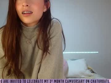 webcam girl gabrielaa_18 live cam image #3620520