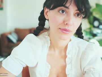 webcam girl katdreams live cam image #5284196