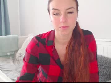 webcam girl emerald_kittycat live cam image #3280594
