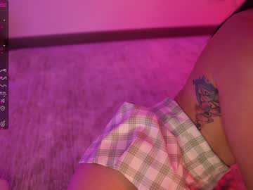 webcam girl annie_dreams live cam image #2272425