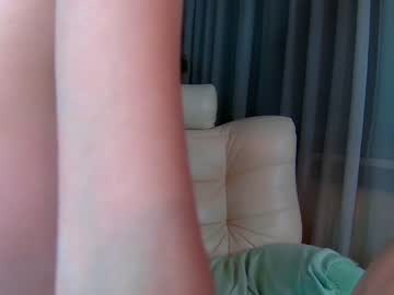 webcam couple williamandmia live cam image #3511832