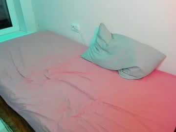 webcam couple sunsay_effie live cam image #2681431