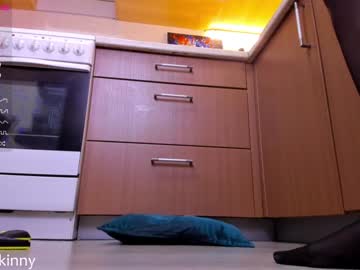 webcam girl _top_skinny live cam image #3470167
