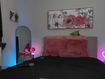 webcam couple ari_lovexo live cam image #5523540