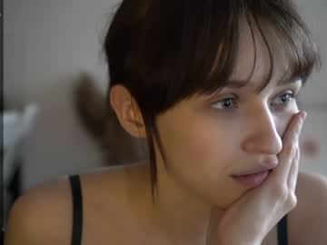 webcam girl diruriru live cam image #6898501