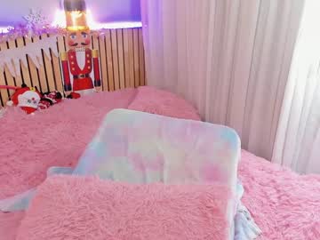 webcam girl little_effy18 live cam image #5862074