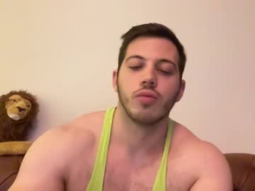 webcam man alessandrobuilder live cam image #7069084