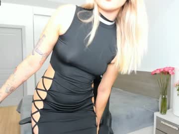 webcam girl naomiisx live cam image #5062518