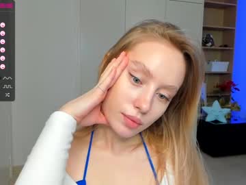 webcam girl amy_touch live cam image #3930769