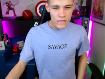 webcam man brad_bert live cam image #4673178