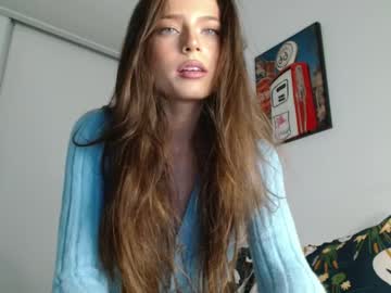 webcam girl isia_slay live cam image #2554889